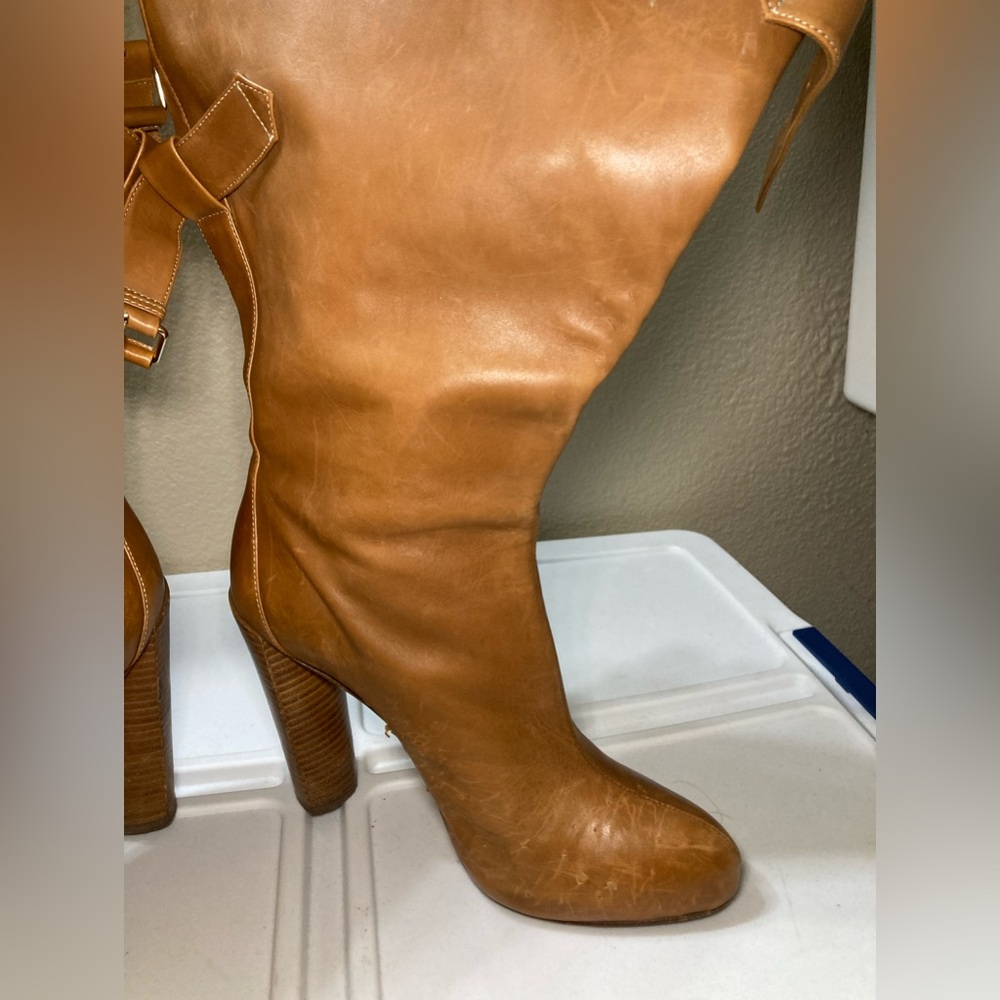 Boutique 9 tan leather healed boots size 7.5 and 4 inch heals. - Picture 2 of 9